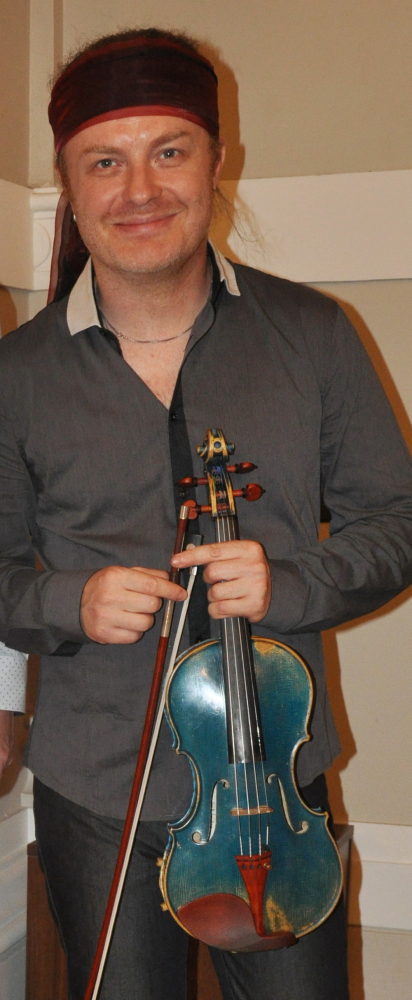 Pavel Šporcl, houslový virtuóz